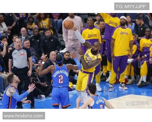 湖人对决热火G3精彩直播NBA总决赛激战正酣球迷不容错过